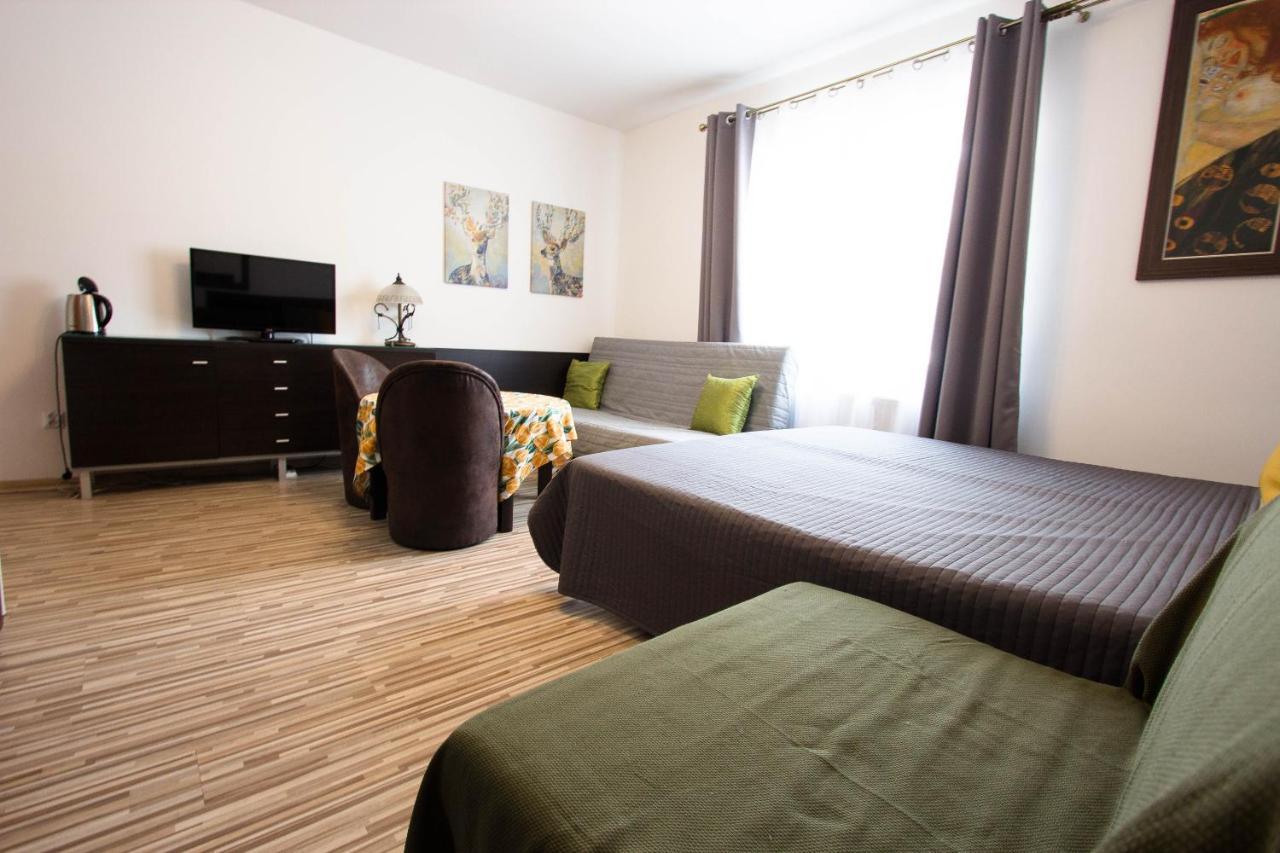 U Huberta 2 Blisko Morza Apartment Międzywodzie Exterior foto